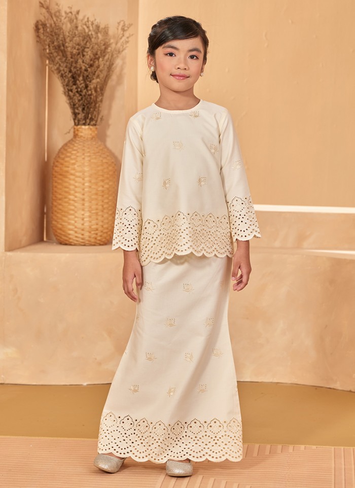 Delilah Kids in White Cream